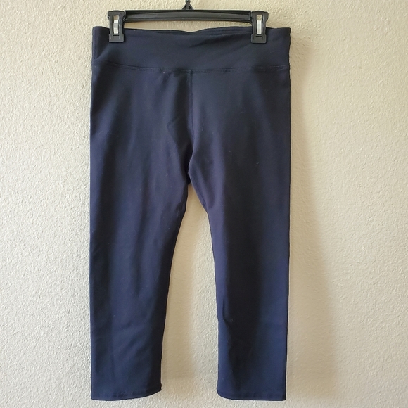 Fabletics | Define High-Waist Utility Skinny Capri Legging Waist Pocket Black •M - Picture 7 of 7